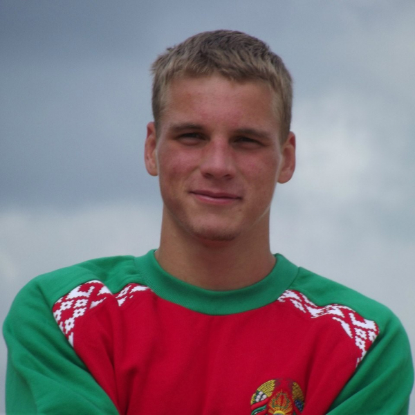 Максим Петров